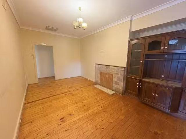 Cozy 11 Alexander Street, Elizabeth Park, SA 5113