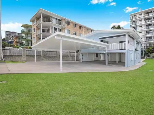 Cozy 11 Arthur Street, Kings Beach, QLD 4551