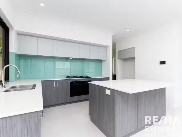 New 11 Tyringa Crescent, Burns Beach, WA 6028