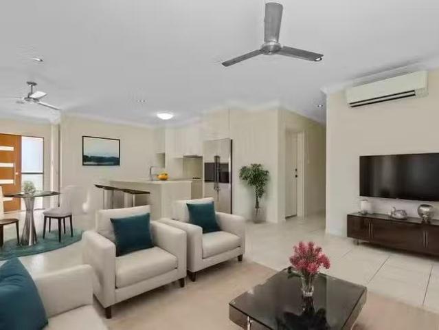 Cheap 11 Wineglass Bay Avenue, Mount Low, QLD 4818