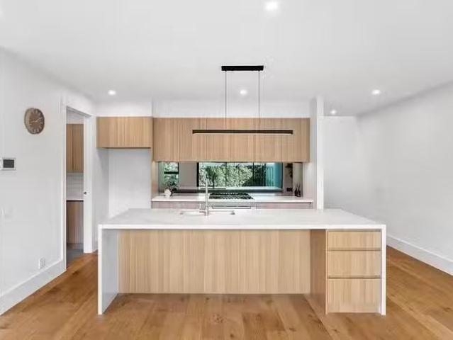 Rental! 11A Solway Street, Ashburton, VIC 3147