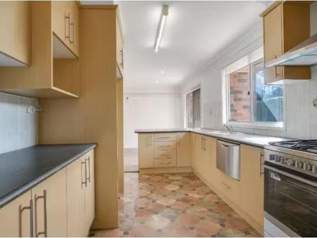Nice 123 Mcfarlane Drive, MINCHINBURY House for rent Listed b.