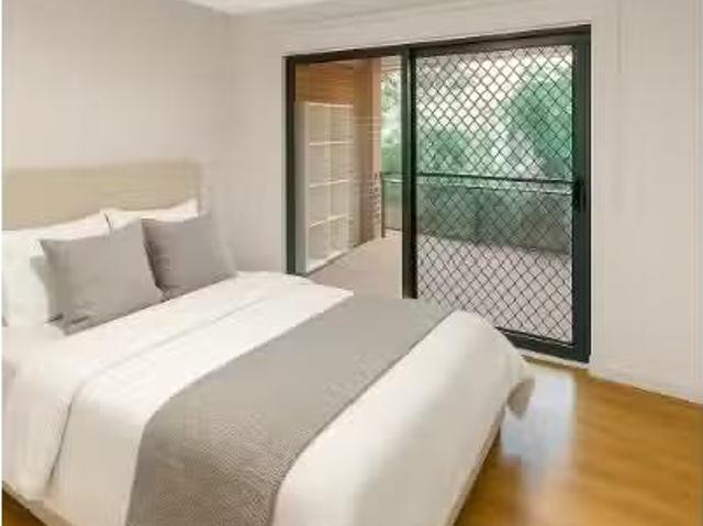 For Rent! 12/2 6 Priddle Street, WESTMEAD Apartment for rent.