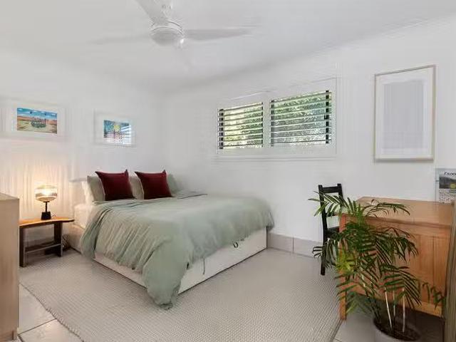 Unique 1/22 Nannygai Street, Noosaville, QLD 4566