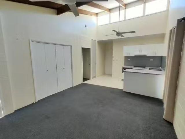 For Rent! 1/27 Brooks Street, Whitfield, QLD 4870