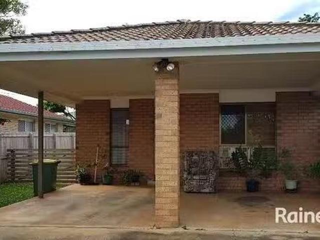 Cozy 124 Dart Street, Redland Bay, QLD 4165