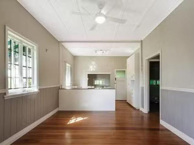 Nice 1257 Gympie Road, Aspley, QLD 4034