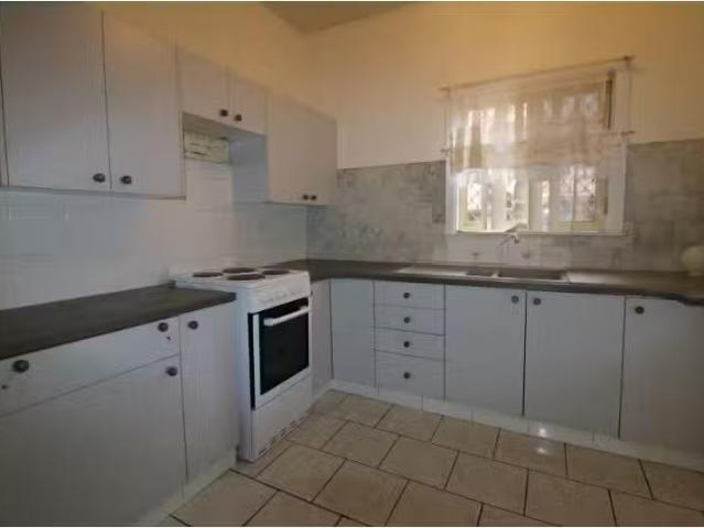 Deal! 125 Chapel Street, Kingsgrove House for rent Listed by.