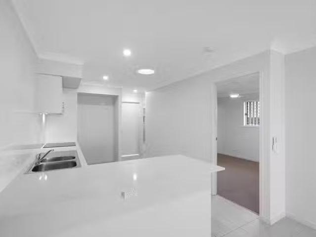 For Rent! 1/26 Mia Street, Flinders View, QLD 4305