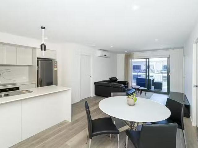 Cheap 127/36 Chester Avenue, Dianella, WA 6059