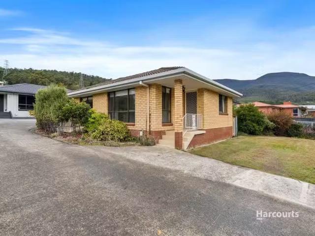 Cozy 1/281 Tolosa Street, GLENORCHY, TAS 7010 Unit for Rent