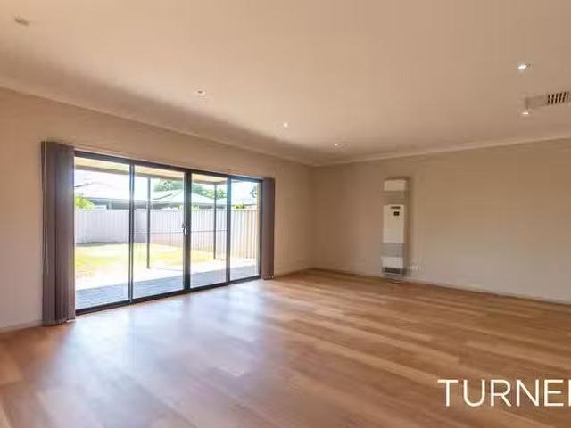 Unique 12 Munster Street, Windsor Gardens, SA 5087