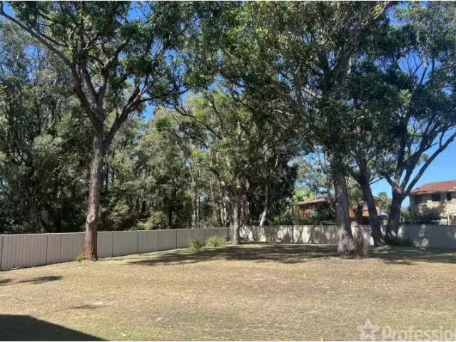 New 12 Aurum Place, Forster House for rent Listed by Property.