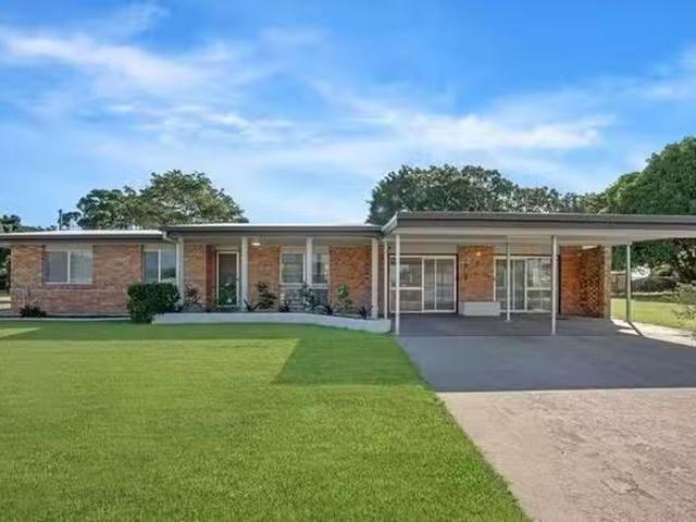New 12 Bernborough Avenue, Ooralea, QLD 4740