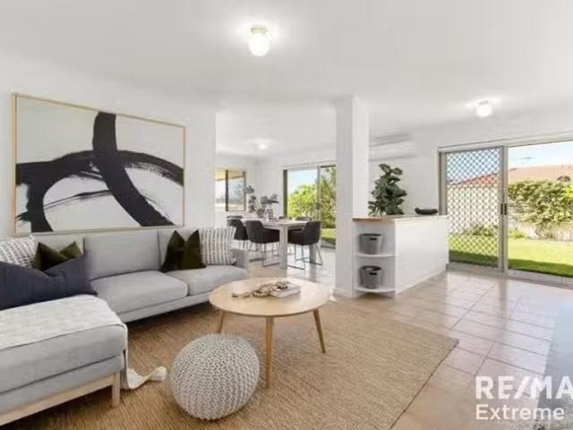 Just in! 12 Drammen Elbow, Merriwa, WA 6030
