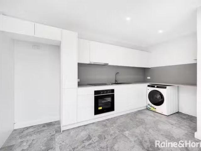 Cheap 12A Albion Street, Marrickville, NSW 2204