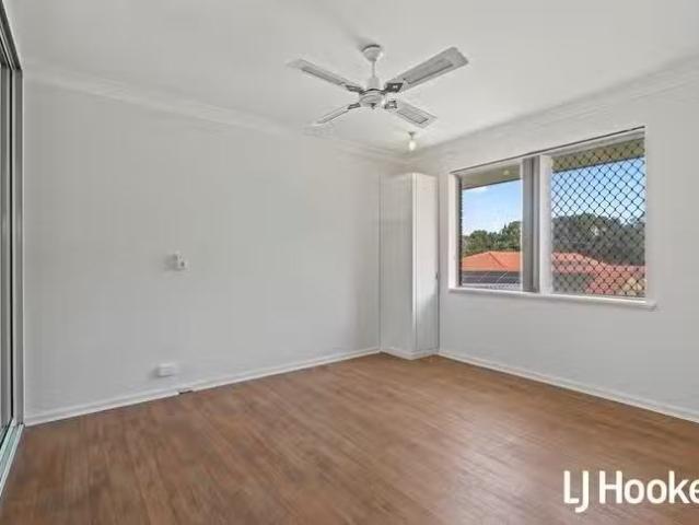Cozy 12A Jenark Way, Kewdale, WA 6105