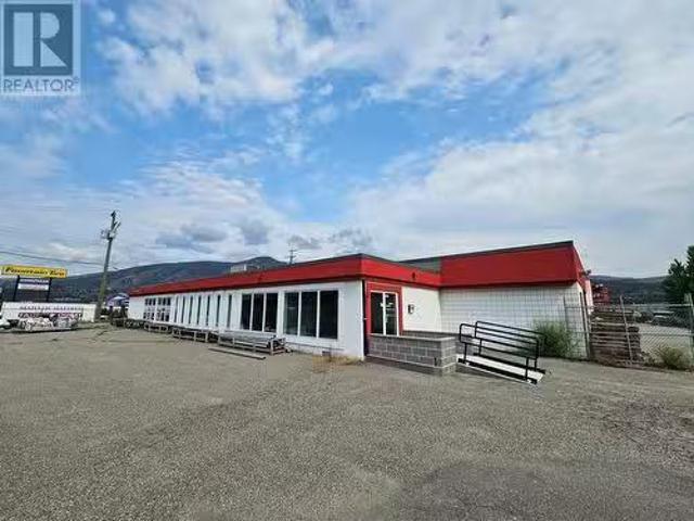 Nice 1305 Industrial Road, West Kelowna, BC, V1Z 1G4 commerc.