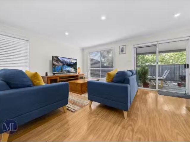 Deal! 13/16 Wyldwood Crescent, Baulkham Hills Townhouse for re.