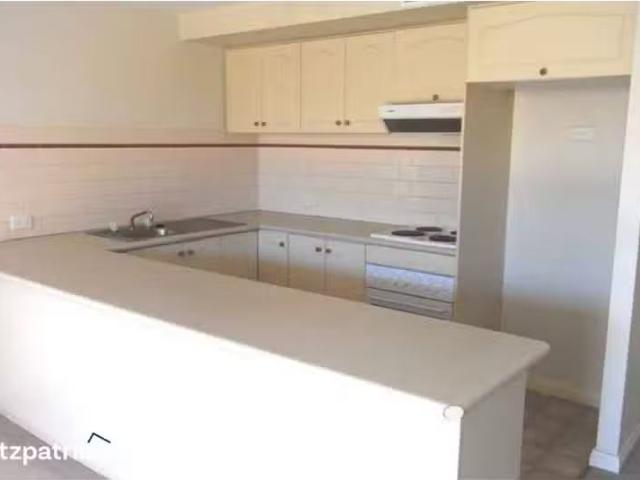 Unique 13/200 Fitzmaurice Street, Wagga Wagga Apartment for re.