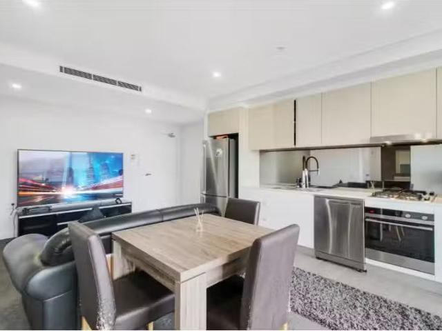 New 13/24 Flinders Street, Wollongong Apartment for rent List.