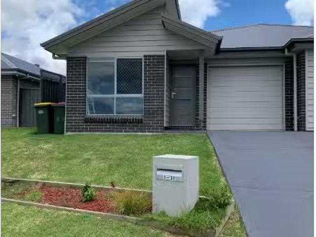 Just in! 1/37 Tangerine St, Gillieston Heights House for rent.