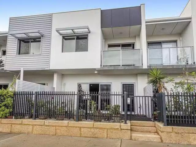 Deal! 13/49 Palisades Boulevard, Secret Harbour, WA 6173