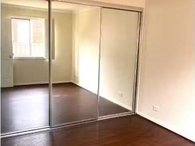Cheap 135a Bougainville Road, Blackett Apartment for rent Lis.