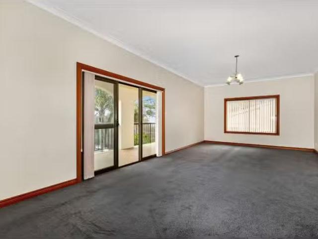 Unique 136 Rose Avenue, Wheeler Heights House for rent Listed.