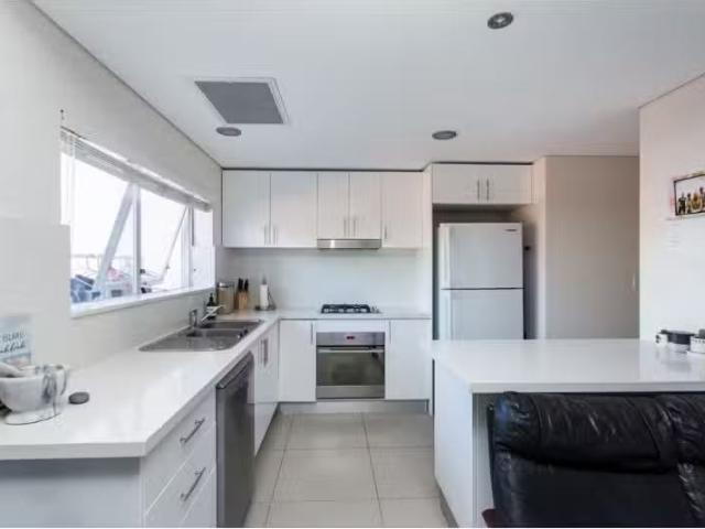 Unique 1/387 391 Sydney Road, Balgowlah Apartment for rent Li.