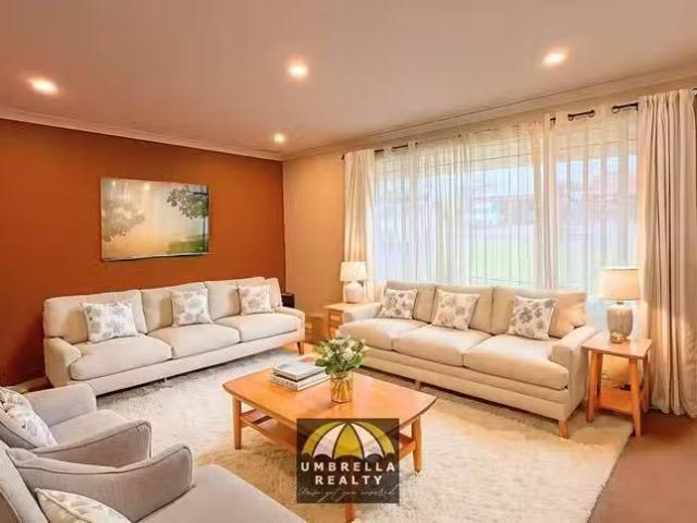 For Rent! 13 Oriel Court, College Grove, WA 6230