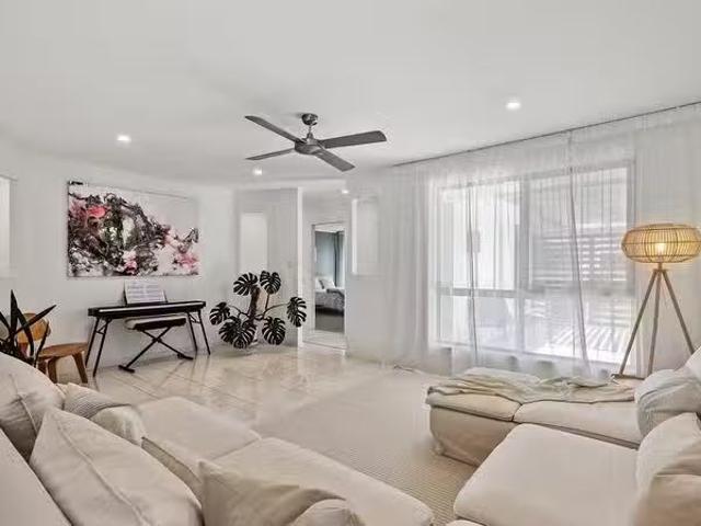 For Rent! 13 Julieanne Court, Cleveland, QLD 4163