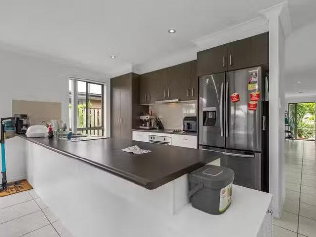 Nice 13 Kalgoorlie Street, Pimpama, QLD 4209