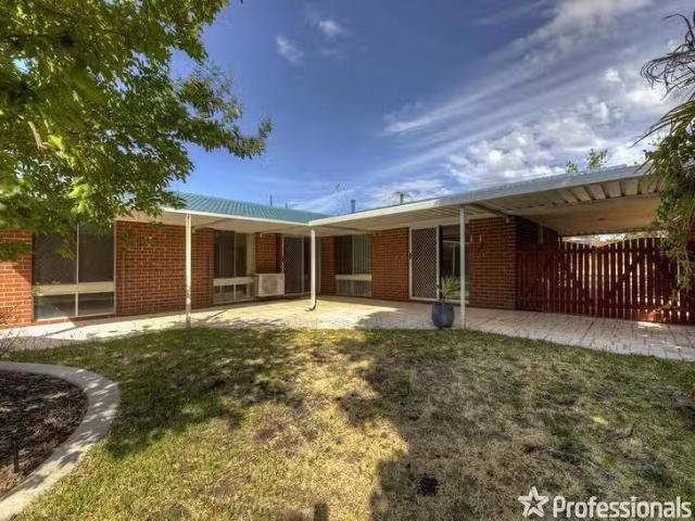 For Rent! 13 Lawrence Street, Gosnells, WA 6110