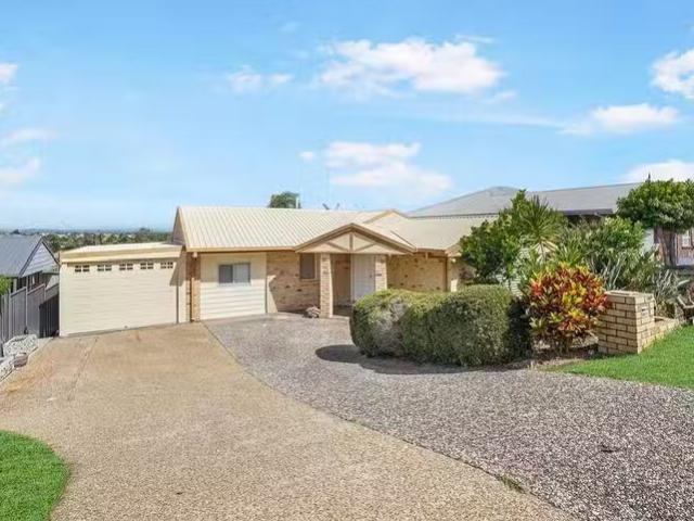 Deal! 13 Permien Street, Norman Gardens, QLD 4701
