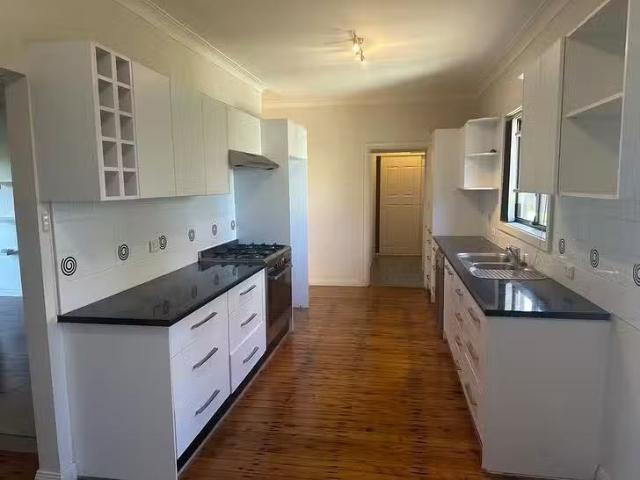 For Rent! 13 South Street, Batemans Bay, NSW 2536