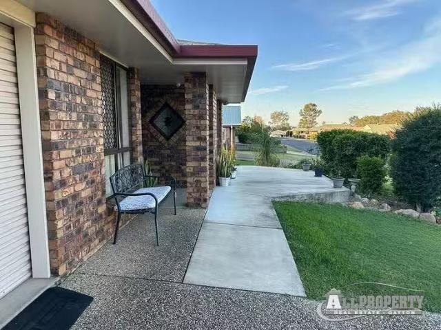 Cozy 13 Tew Court, Gatton, QLD 4343