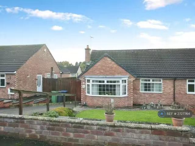 New 1 BA 3 bedroom bungalow for rent in Southey Road, Rugby, C.
