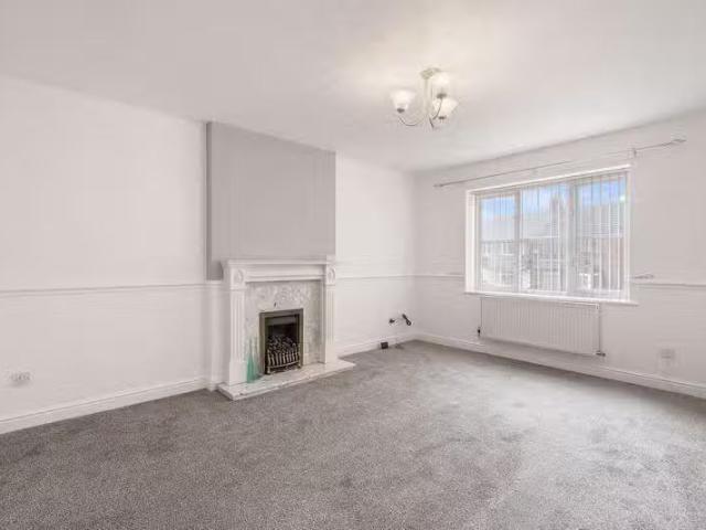 Rental! 1 BA 3 bedroom detached house for rent in Tottington R.