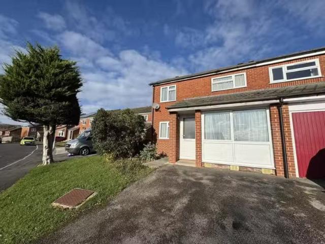 Just in! 1 BA 3 bedroom house for rent in Actis Road, Glastonb.