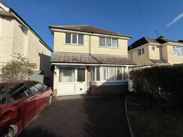 Unique 1 BA 3 bedroom house for rent in Herbert Avenue, Parkst.