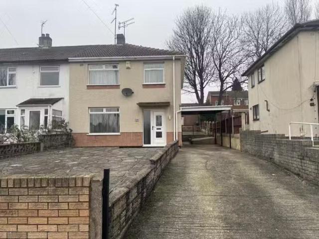 Cozy 1 BA 3 bedroom semi detached house for rent in Oak Grove.