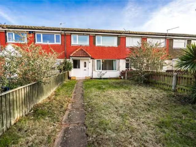 Nice 1 BA 3 bedroom terraced house for rent in Byland Grove, G.