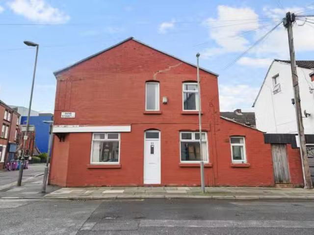 New 1 BA 3 bedroom terraced house for rent in 77 Goodison Road.