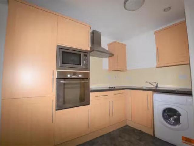 Rental! 1 BA 1 bedroom apartment for rent in Brackendale, Thac.