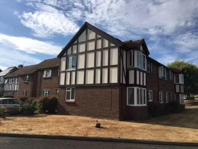 New 1 BA 1 bedroom apartment for rent in Fairlawns, Shoreham b.
