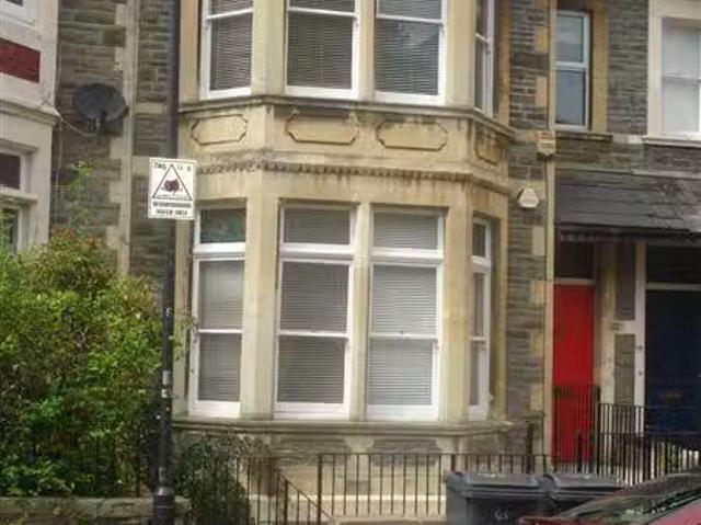 Deal! 1 BA 1 bedroom apartment for rent in Garden Flat, Waverl.
