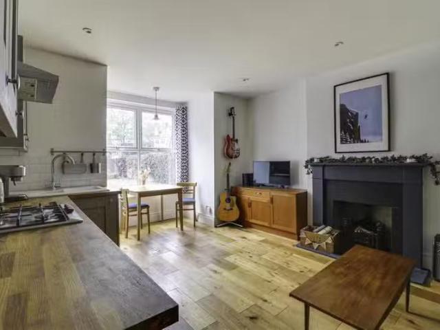 New 1 BA 1 bedroom apartment for rent in Hermon Hill, Wanstead.