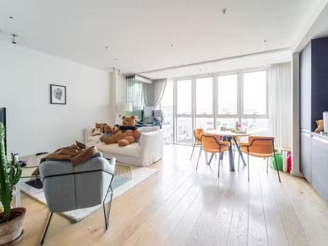 Deal! 1 BA 1 bedroom apartment for rent in Long Street, Shored.