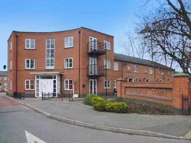 Deal! 1 BA 1 bedroom apartment for rent in Lyndale Court, Wins.